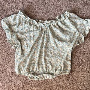 Sienna Sky Floral Ruffle Blouse - Cream and Blue